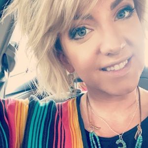 Meet your Posher, Chelsy